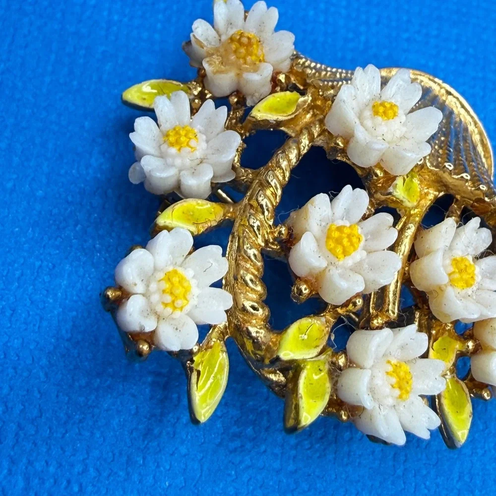 Arthur Pepper Flower Basket‎ Brooch Enamel Gold Tone Floral Mid Mod MCM
